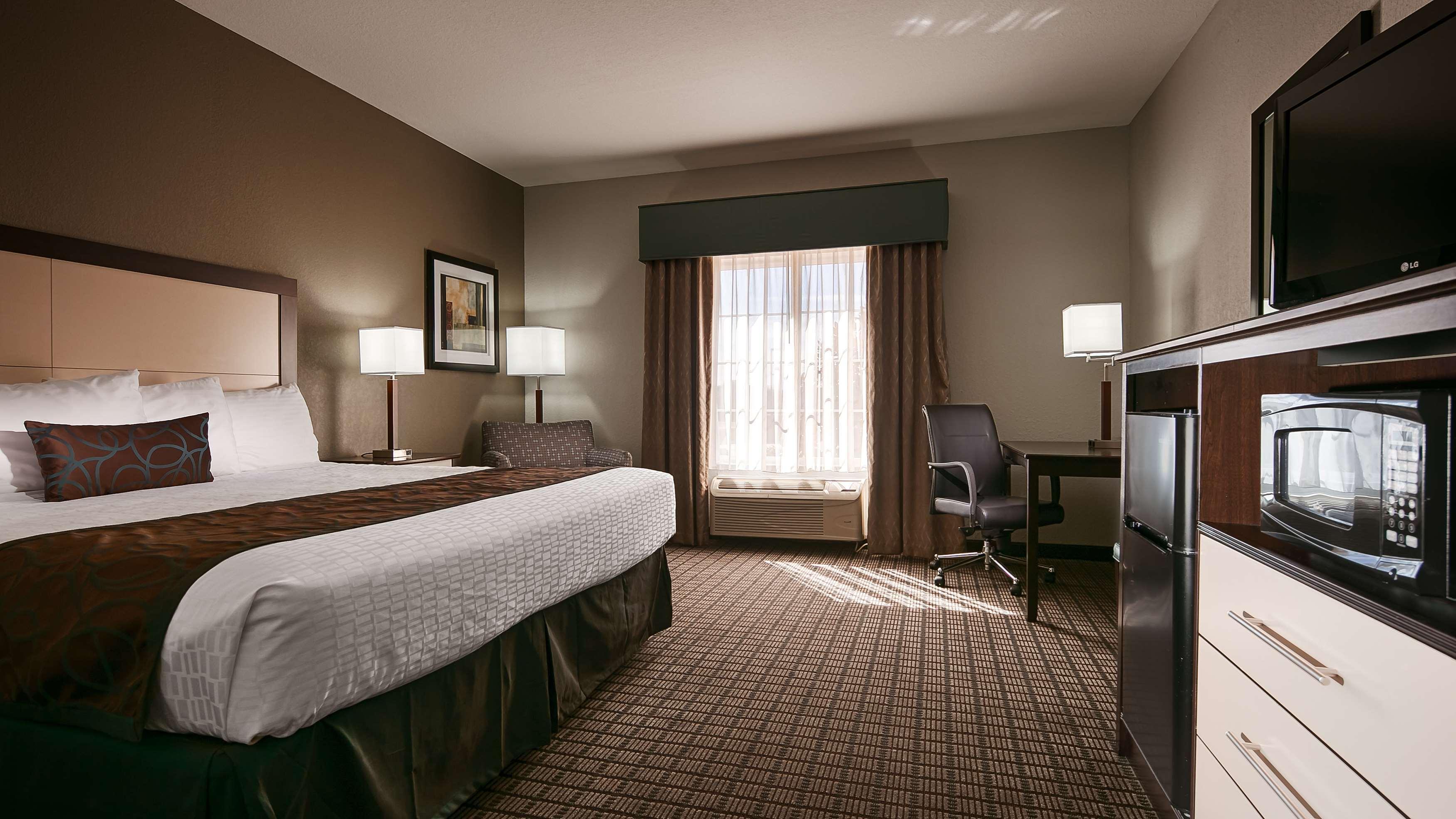 Best Western Plus - Magee Inn & Suites Eksteriør billede