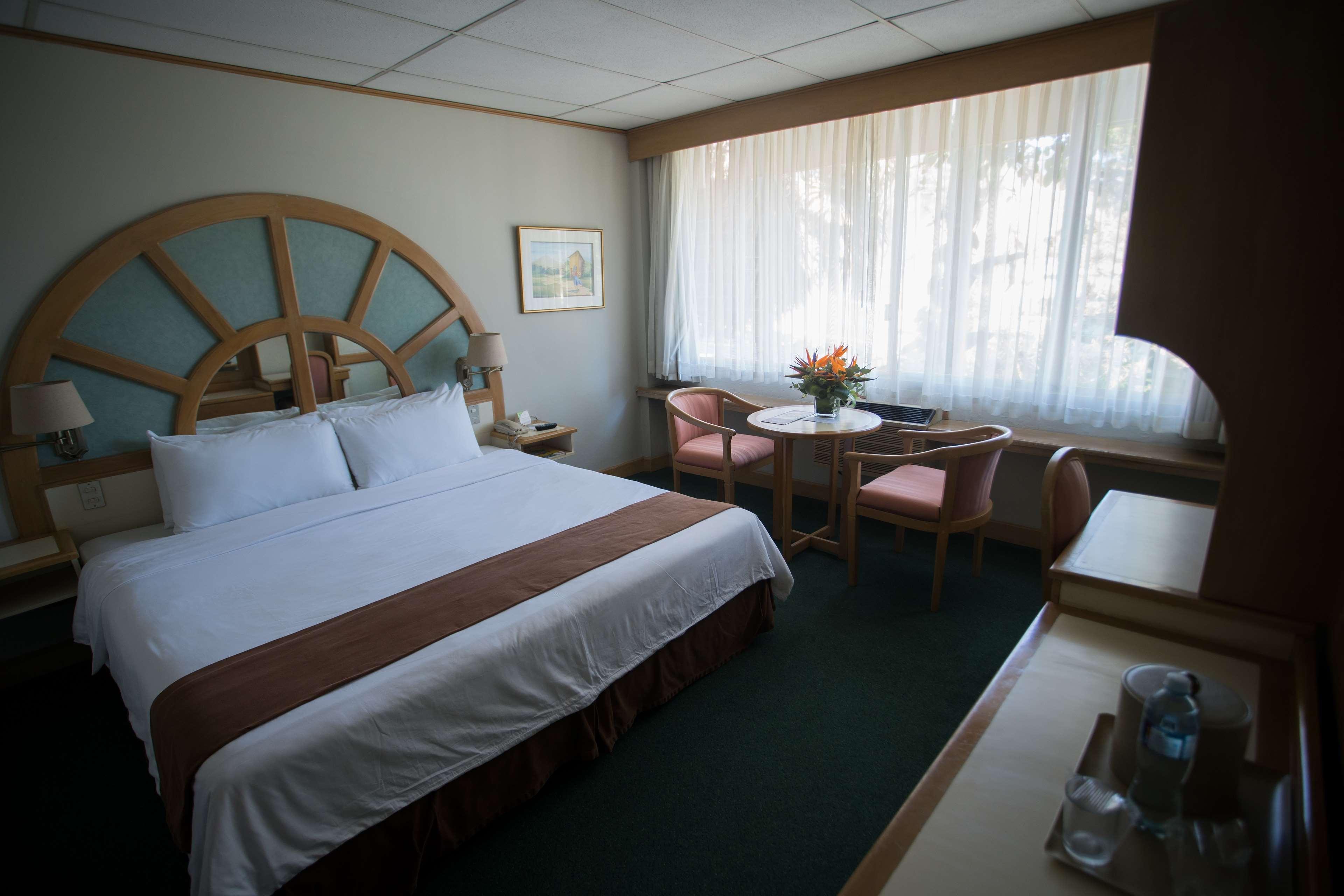 Best Western Plus - Magee Inn & Suites Eksteriør billede