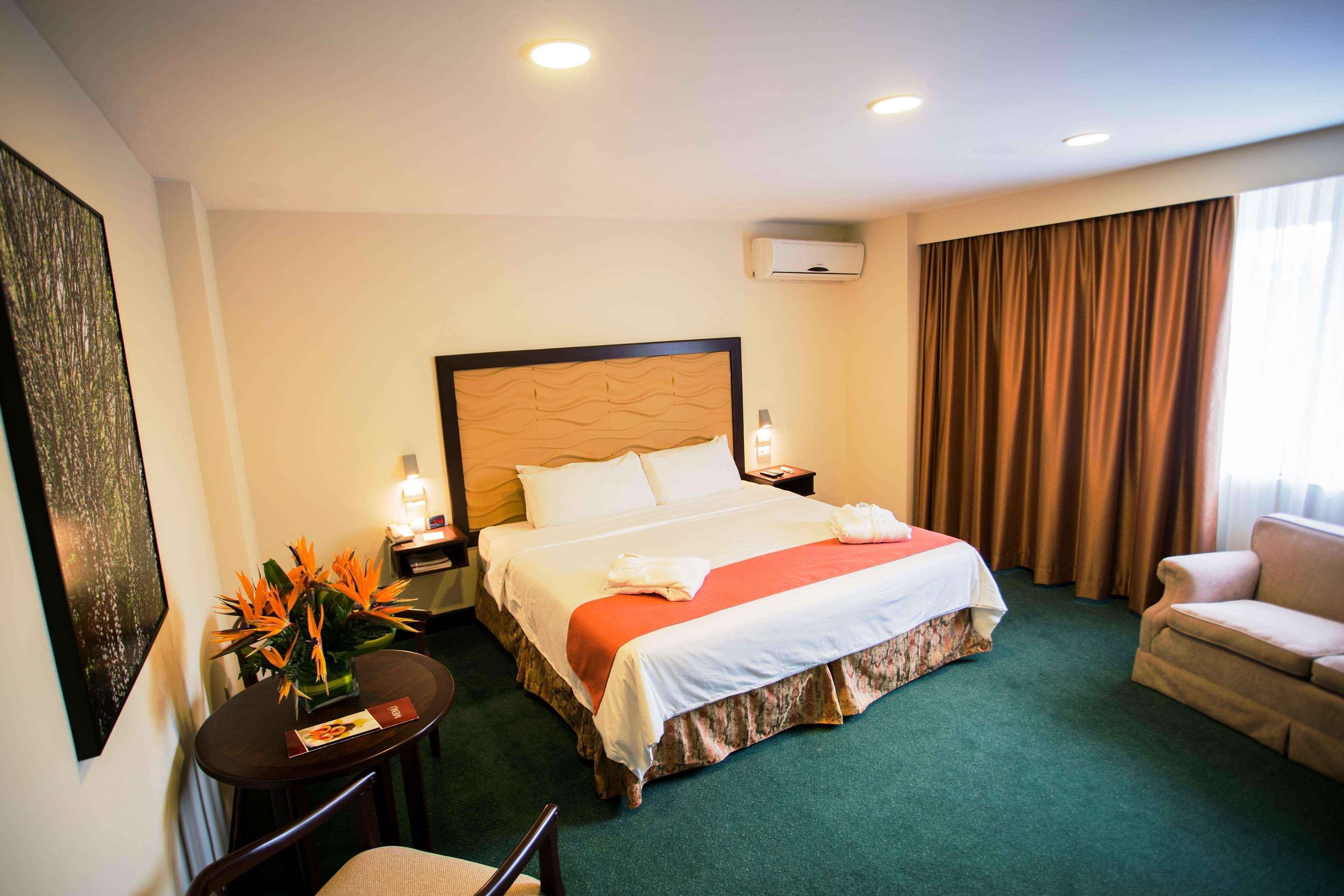 Best Western Plus - Magee Inn & Suites Eksteriør billede