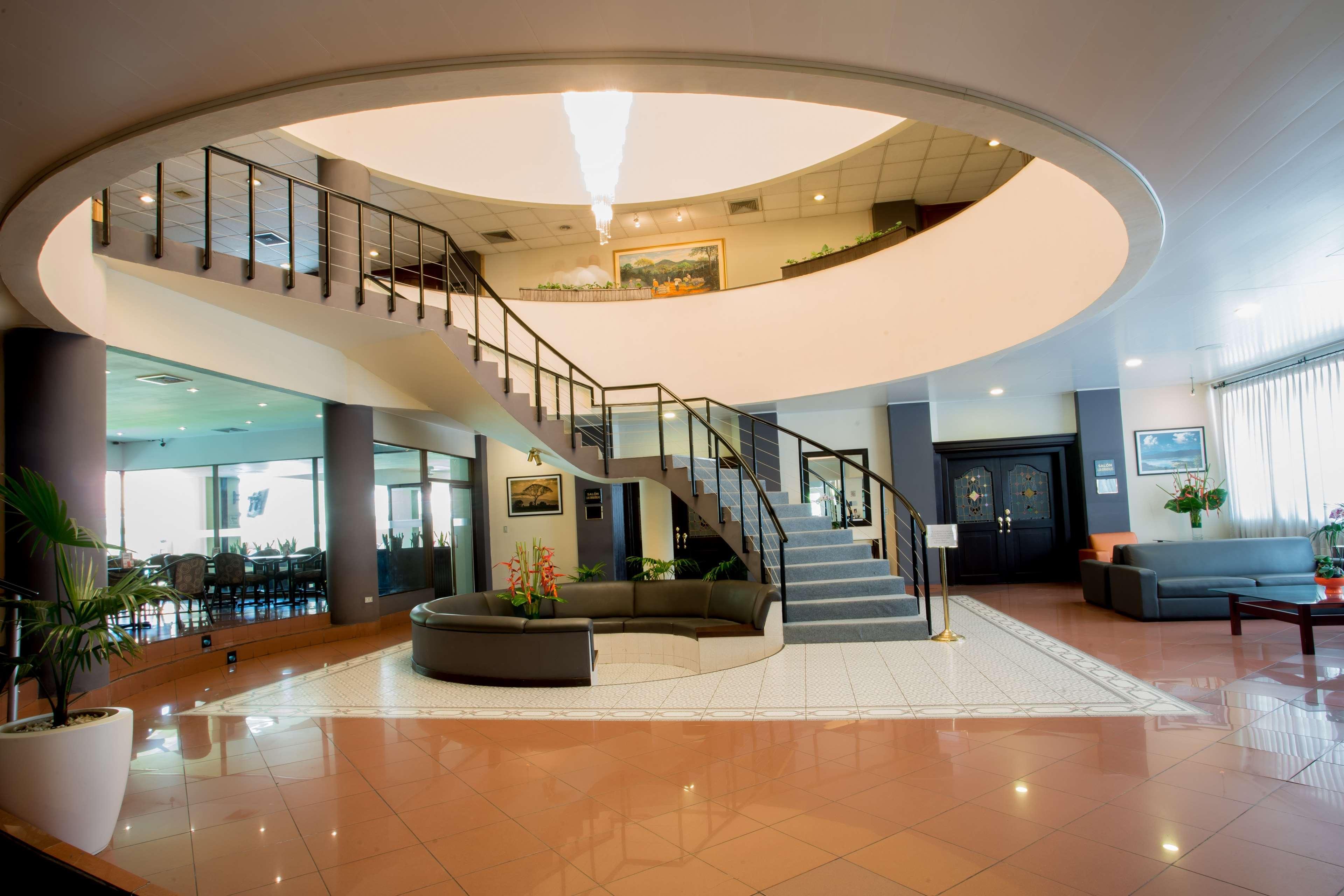 Best Western Plus - Magee Inn & Suites Eksteriør billede