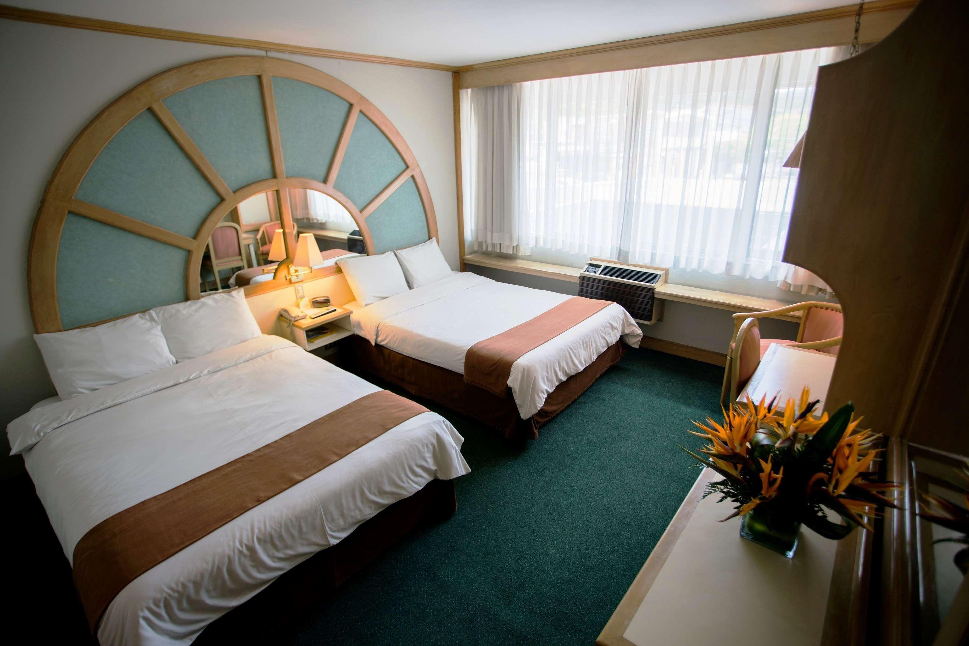 Best Western Plus - Magee Inn & Suites Eksteriør billede
