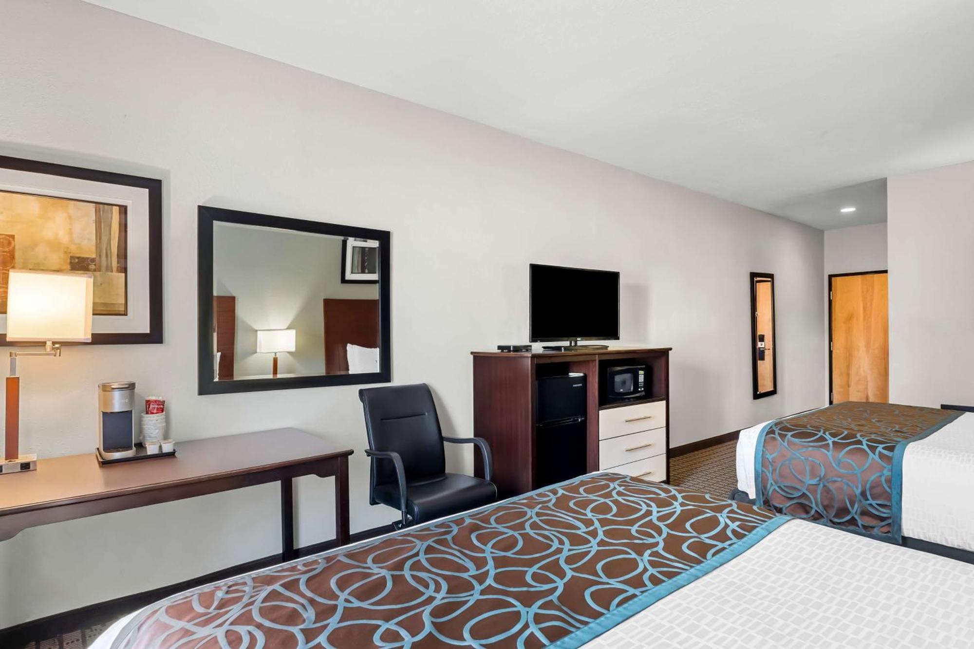 Best Western Plus - Magee Inn & Suites Eksteriør billede